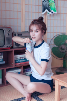 亚洲欧美乱色情图片